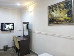 Luxury Suites and Apartments