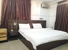 Luxury Suites and Apartments