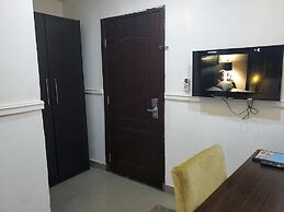 Luxury Suites and Apartments
