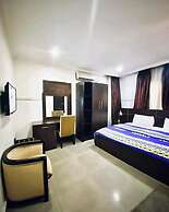 Luxury Suites and Apartments