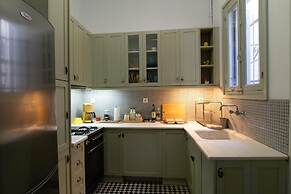 1900's Athens Residence