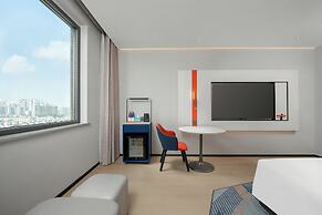 Holiday Inn Express Zhengzhou Nongye Road by IHG