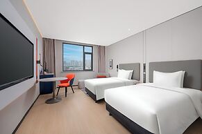 Holiday Inn Express Zhengzhou Nongye Road by IHG