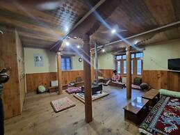 Himalayaa Retreat
