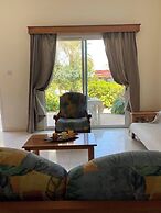 Room in Guest Room - Kritos Apartments-one Bedroom