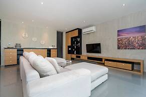 Design Duplex P10 in Natural Park Resort