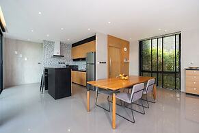 Design Duplex P10 in Natural Park Resort