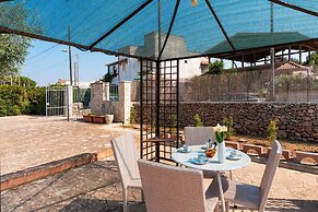 4163 Abate Filippo Home Holiday by Barbarhouse