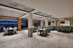 Click Hotel Royal Pearl  Galenda Dahej