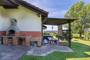 Holiday House Vilana With Jacuzzi