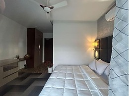 Eminence the Corbett