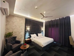 Eminence the Corbett