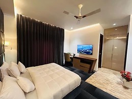 Eminence the Corbett