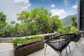 2BR Duplex Pavilion P12 in Natural Park