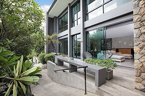 2BR Duplex Pavilion P12 in Natural Park