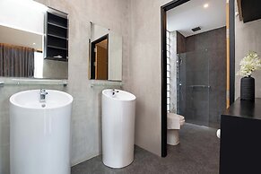 2BR Duplex Pavilion P12 in Natural Park