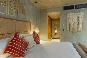 Spacious Apartment With Terrace and Rooftop Pool