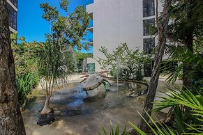 Spacious Apartment With Terrace and Rooftop Pool