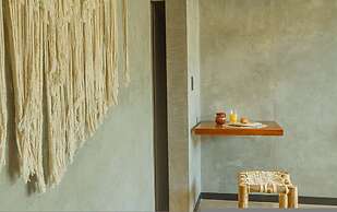 Spacious Apartment With Terrace and Rooftop Pool