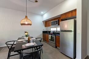 Super Spacious Apartment With Pool in Aldea Zama