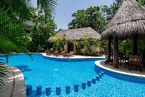 Super Spacious Apartment With Pool in Aldea Zama