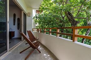 Super Spacious Apartment With Pool in Aldea Zama