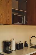 Beautiful Jungle Loft With Rooftop Pool and Gym