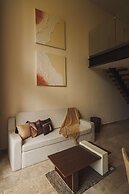 Beautiful Jungle Loft With Rooftop Pool and Gym