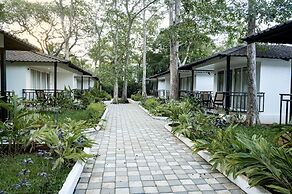 Silver Oak Tropical Resort By Bay Hotels
