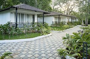 Silver Oak Tropical Resort By Bay Hotels