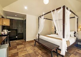 Silver Oak Tropical Resort By Bay Hotels