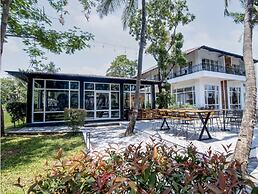 Silver Oak Tropical Resort By Bay Hotels