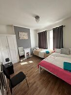 Doncaster Dream House Retreat