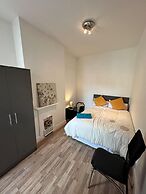 Doncaster Dream House Retreat