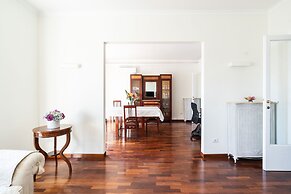 4004 Casa La Luna by Barbarhouse