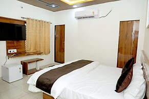 Radhe Krishna Hotel and Restaurant