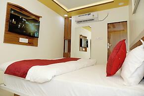 Radhe Krishna Hotel and Restaurant