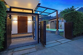 Elegant 3BR Pool Villa Coco B6 in Kamala