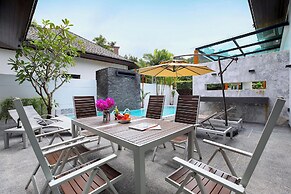 Elegant 3BR Pool Villa Coco B6 in Kamala