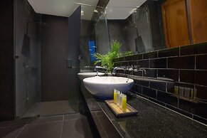 Elegant 3BR Pool Villa Coco B6 in Kamala