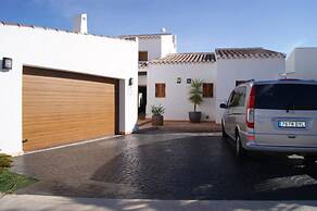 Majestic Golf Course Views, Cleopatra Villa 1000