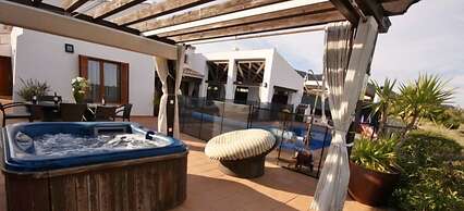 Majestic Golf Course Views, Cleopatra Villa 1000