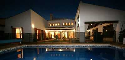 Majestic Golf Course Views, Cleopatra Villa 1000