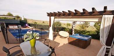 Majestic Golf Course Views, Cleopatra Villa 1000