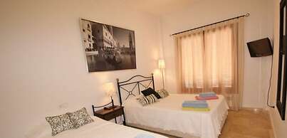 Majestic Golf Course Views, Cleopatra Villa 1000