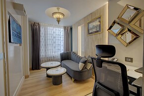 Empire Platinum Suites