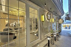 Empire Platinum Suites