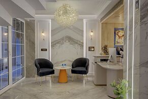 Empire Platinum Suites