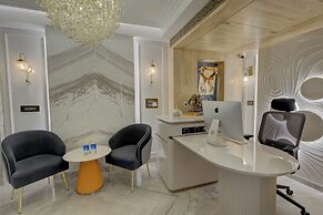 Empire Platinum Suites