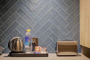 Empire Platinum Suites